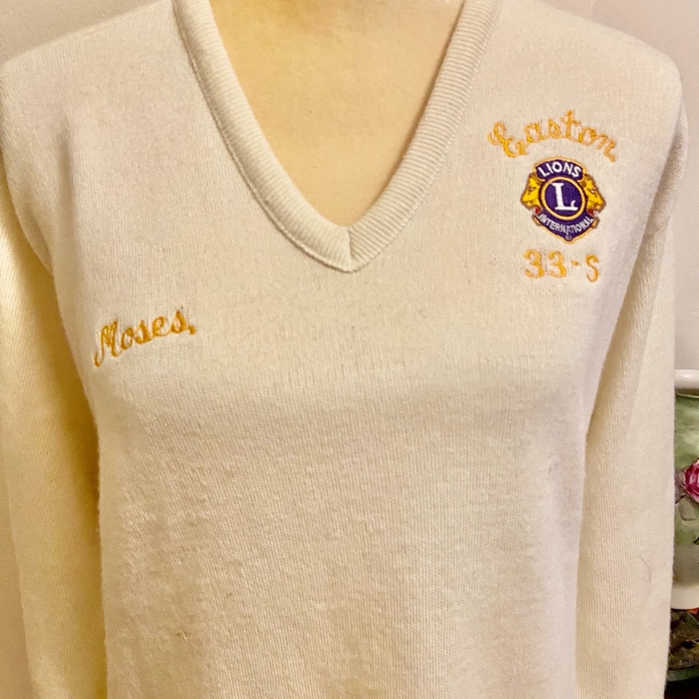 Vintage white acrylic knit King Louie Bowling sweater large